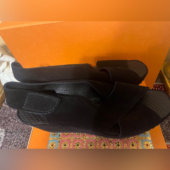 Pedro Garcia Federico Criss Cross Wedge - Size 41 ( US 10) - NWOT - Picture 8 of 11